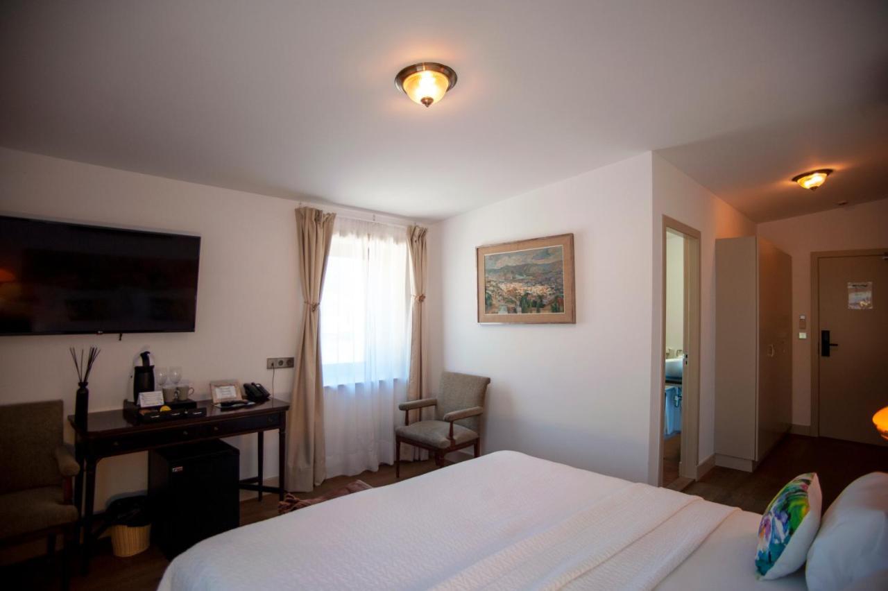Hotel Aires De L'Emporda Vilacolum Luaran gambar